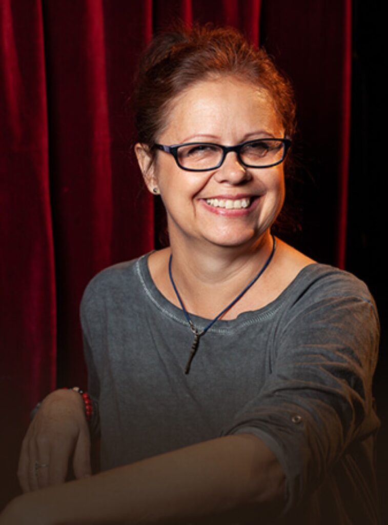 Júlia Labudová